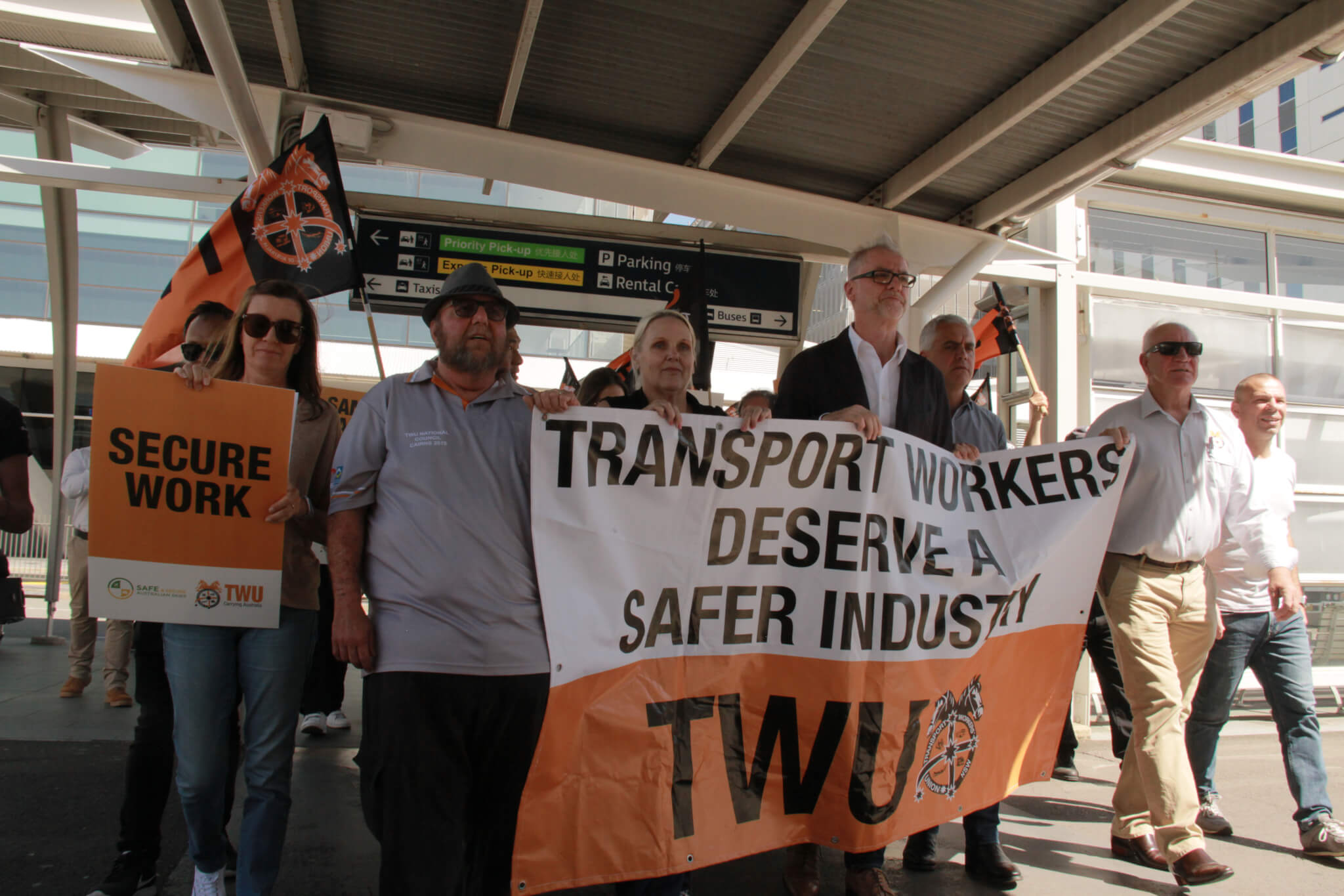 AIRPORT WORKERS PROTEST TODAY OVER UNSAFE & UNFAIR WORKING CONDITIONS ...